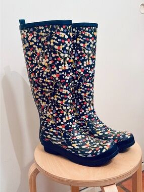 Anthropologie Women’s Knee High Rain Boots, size 8